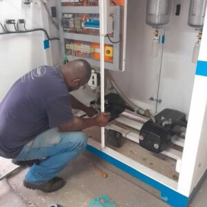 Manutenção preventiva em Bomba de Vácuo